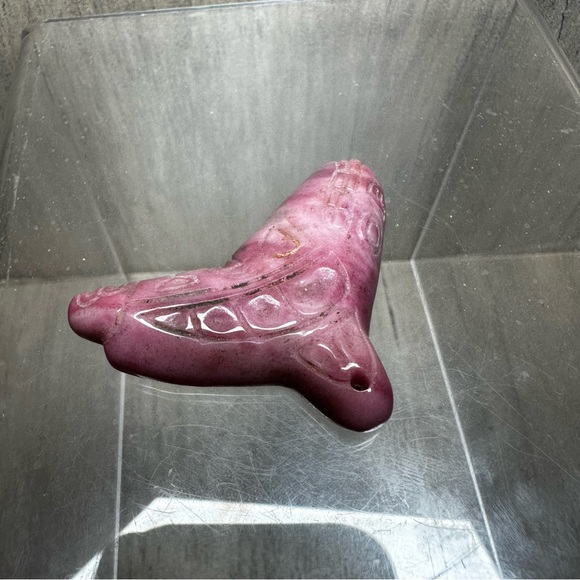 Rhodonite Whale Tail Crystal Stone Pendant Necklace - Picture 5 of 7